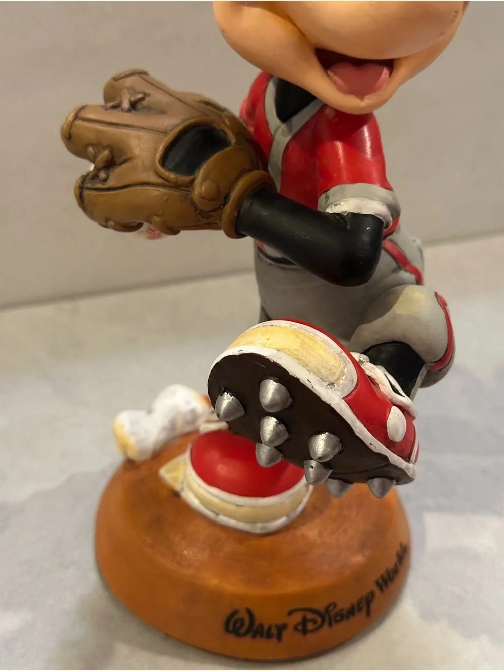 Walt Disney World Mickey Mouse Baseball Pitcher Bobblehead